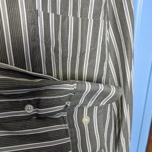 St John's Bay Men's Long Sleeve Shirt